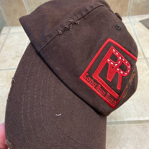 Distressed Long Run Ranch Brown Strap Back Baseball Hat Women’s OS Equestrian - Picture 4 of 8
